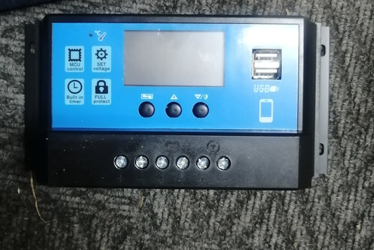 SOLAR CHARGE CONTROLLER