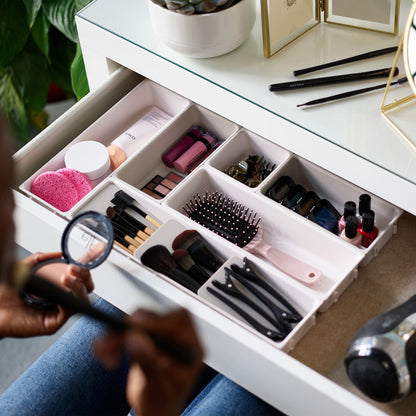 COMPACT MAKEUP DAWER ORGANIZER SET