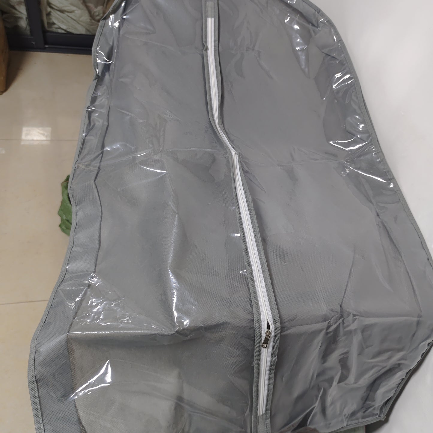 1pc Large Capacity Clothes Cover, Dust-proof Clothes Jacket Cover, Non-woven Hanging Storage Bag for Dresses, Suits, Clothing