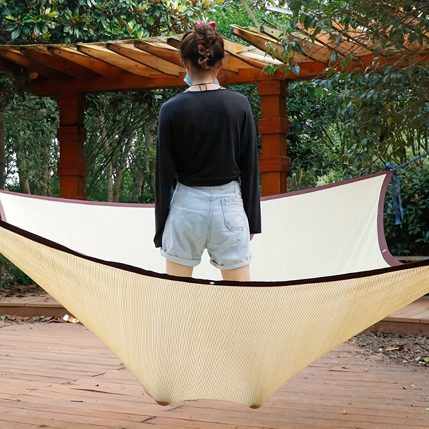 Encrypted Shade Sail, UV Protection Plant Tent, Durable Thickened PE Animal Shelter Cloth with Reinforced Grommets for Patio, Balcony, Garden, Non-Waterproof, Ventilated, Cooling Awning with PVC Bracket
