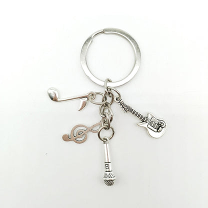 Charming Mini Baking Tools Keychain - Cute Alloy Metal, Great for Purses and Car Decorations, Ideal Birthday Gift for Women