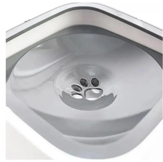 Non-spill bowl with a floating disk for dogs and cats Magic Bowl 1.5 l