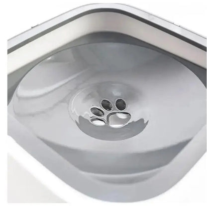 Non-spill bowl with a floating disk for dogs and cats Magic Bowl 1.5 l