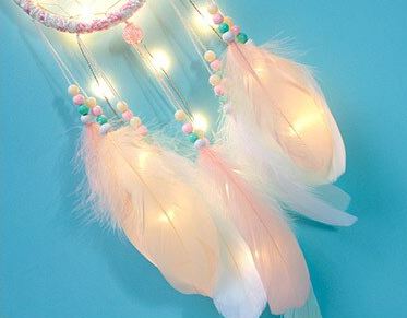 SE-129 LED Feather Dream Catcher