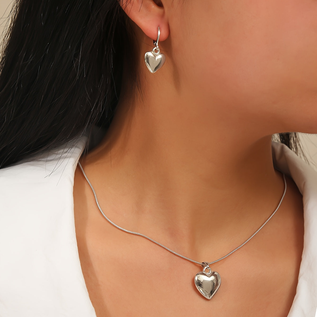 3pcs French Minimalist Heart Necklace and Earrings Set   Interlocking Snake Chain Collar & Dangling Hoops  for Women's Everyday Wedding Party Jewelry  Year Round Minimalist