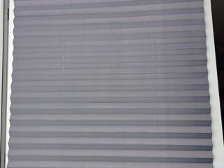 Sun shade for the windshield. On suction cups.