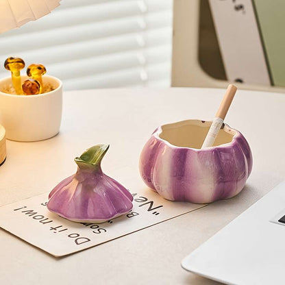 1pc Art Deco Style Garlic-Shaped Ceramic Ashtray