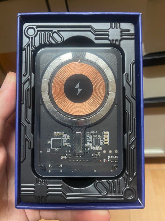 MAGNETIC WIRELESS POWERBANK